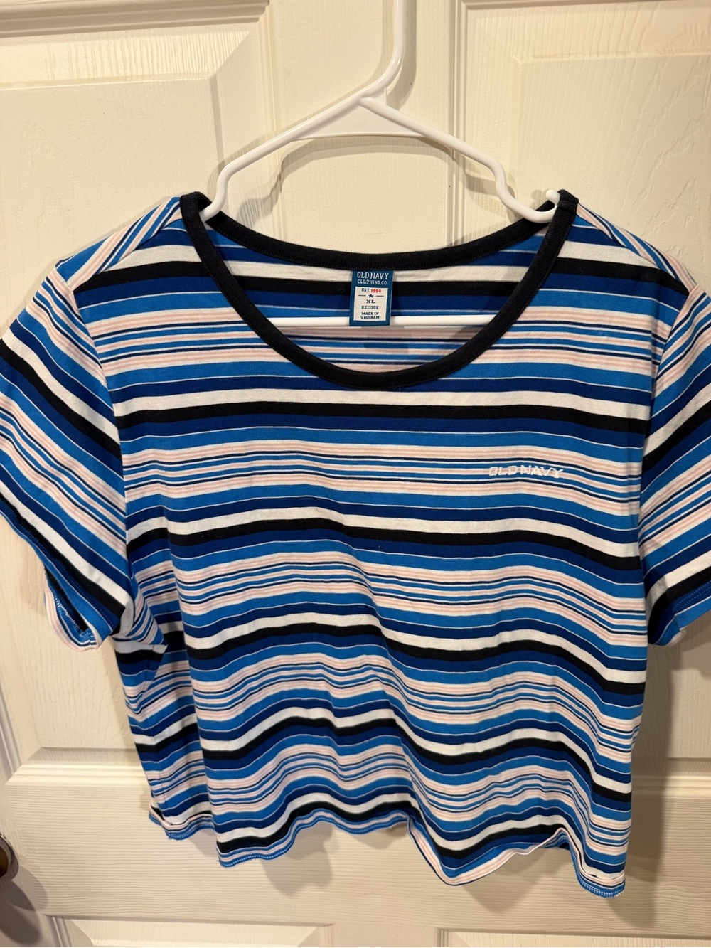 Old Navy Blue Striped women’s Tee